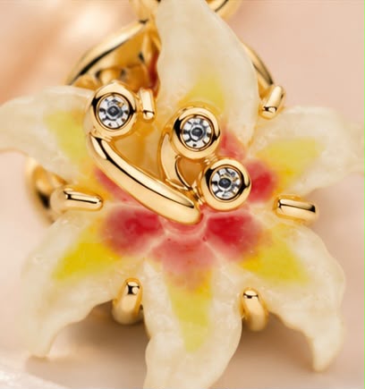 Rapunzel's Charm™ — The Magical Flower