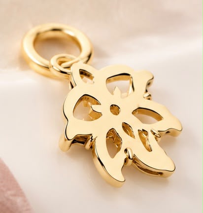 Rapunzel's Charm™ — The Magical Flower